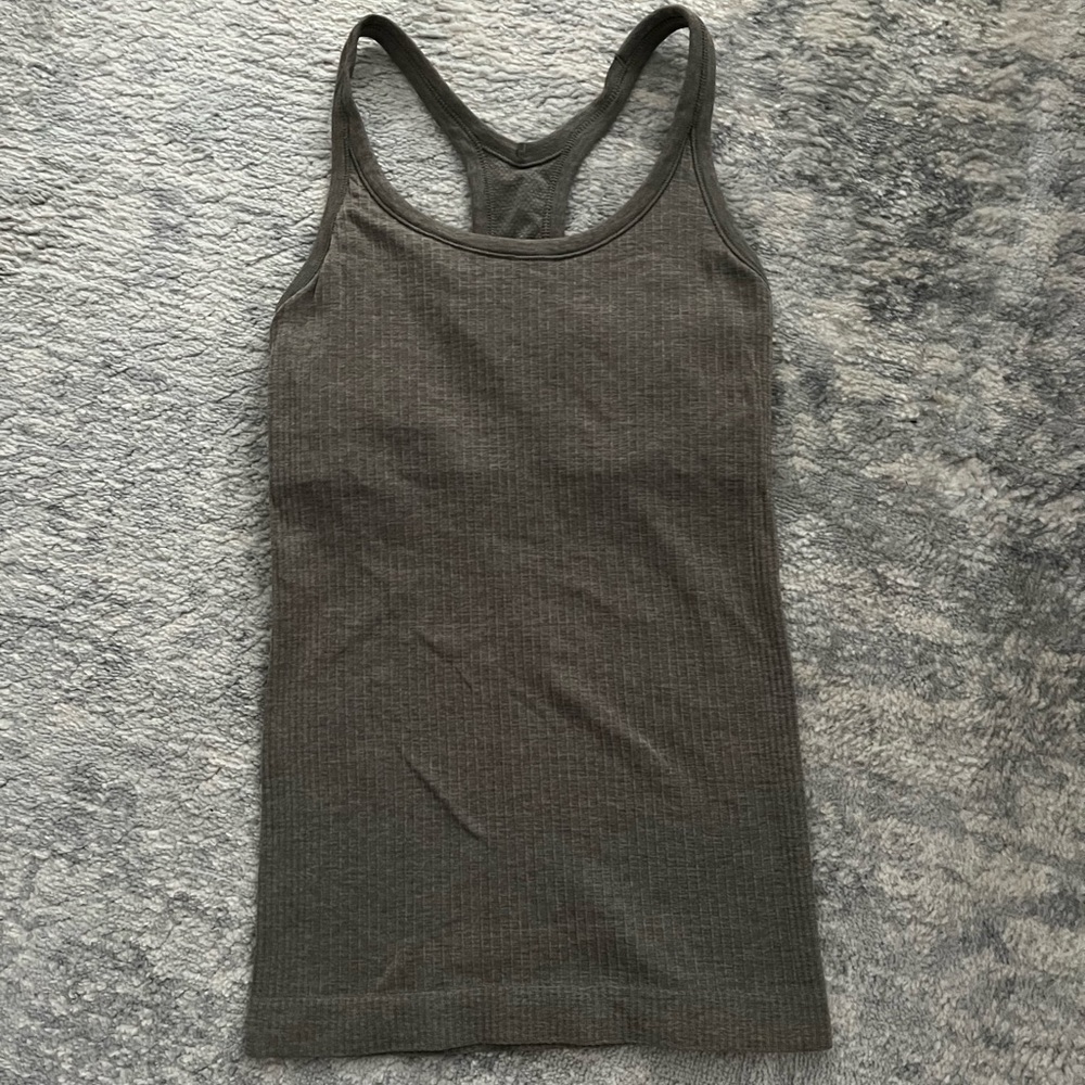 Lululemon Ebb to Street Tank